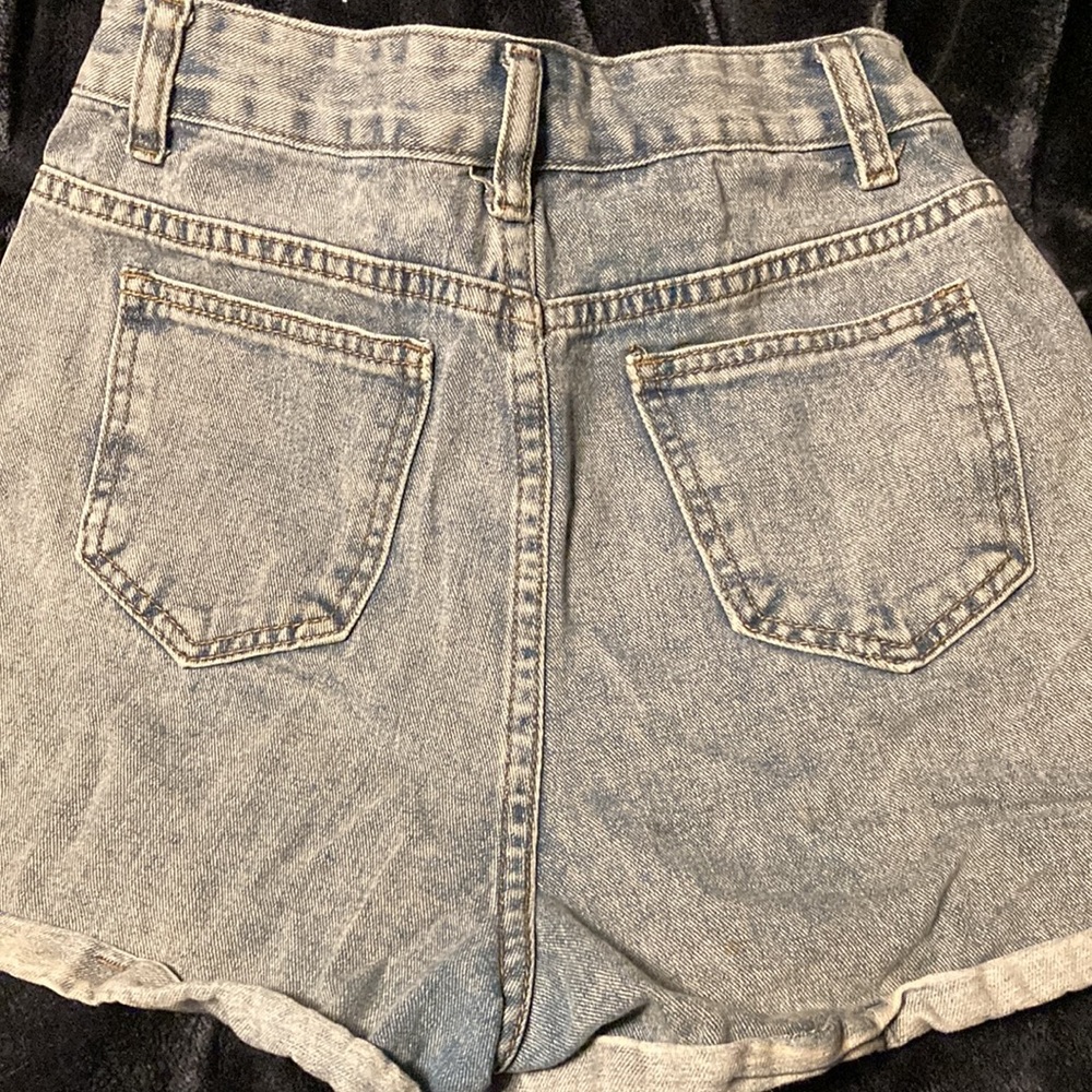 SHEIN Jean shorts size small - Picture 2 of 4